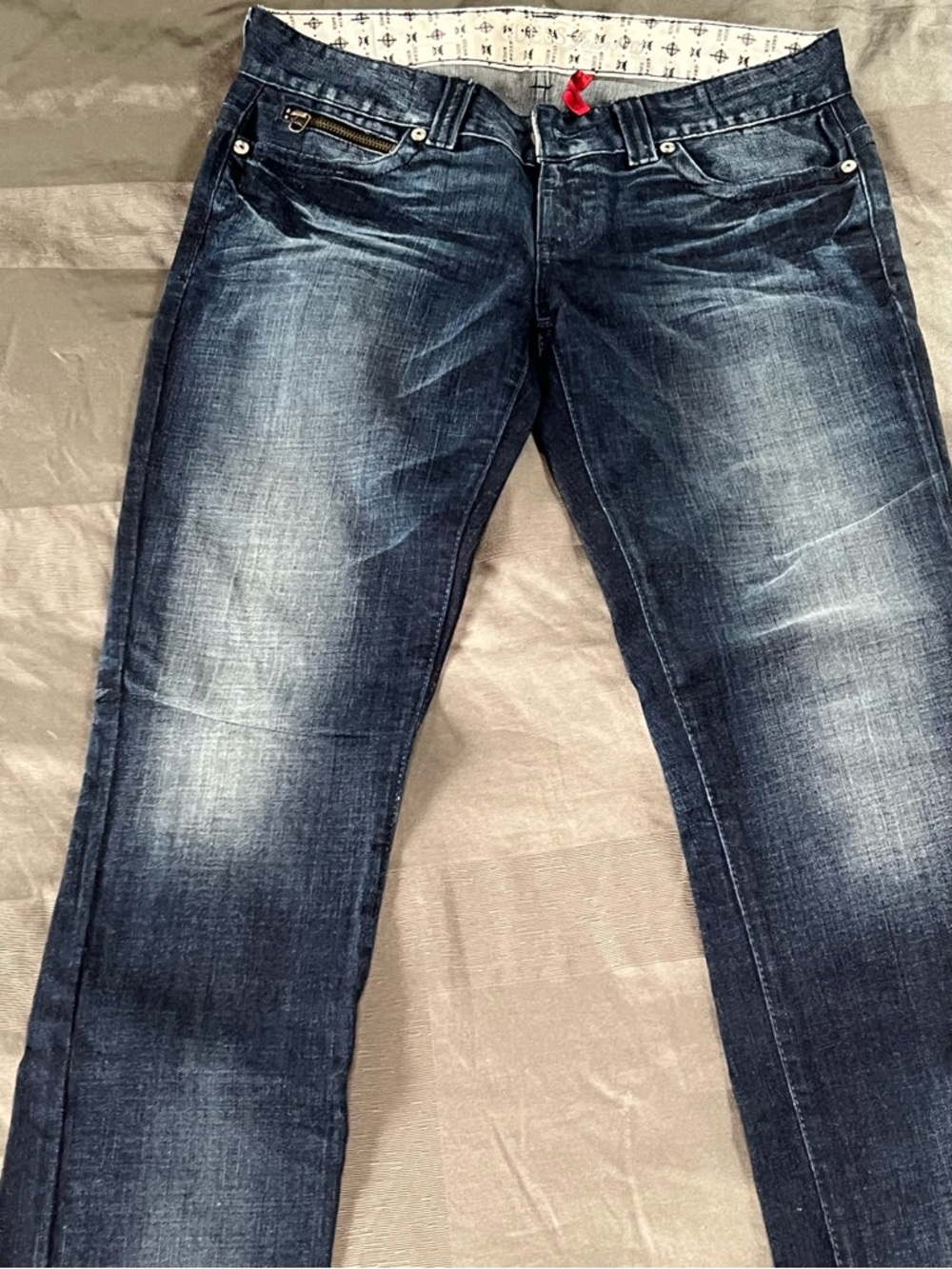 Guess Women's Straight Leg Jeans - Dark Blue Wash